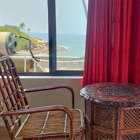 Packbag Beach Hotel Kovalam Kültér fotó