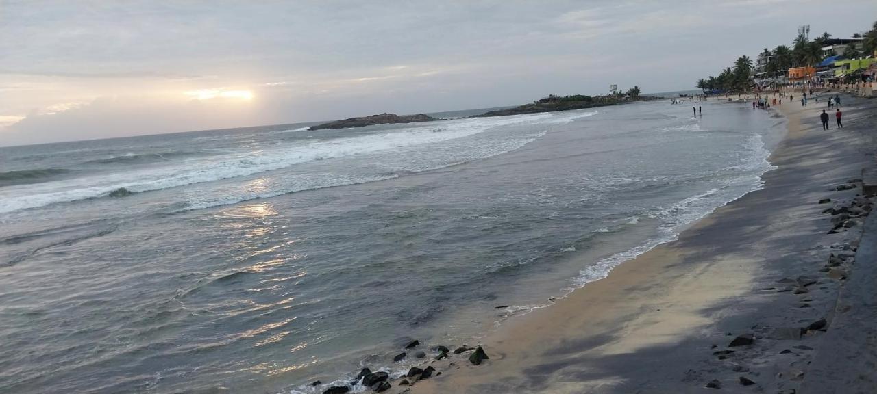 Packbag Beach Hotel Kovalam Kültér fotó