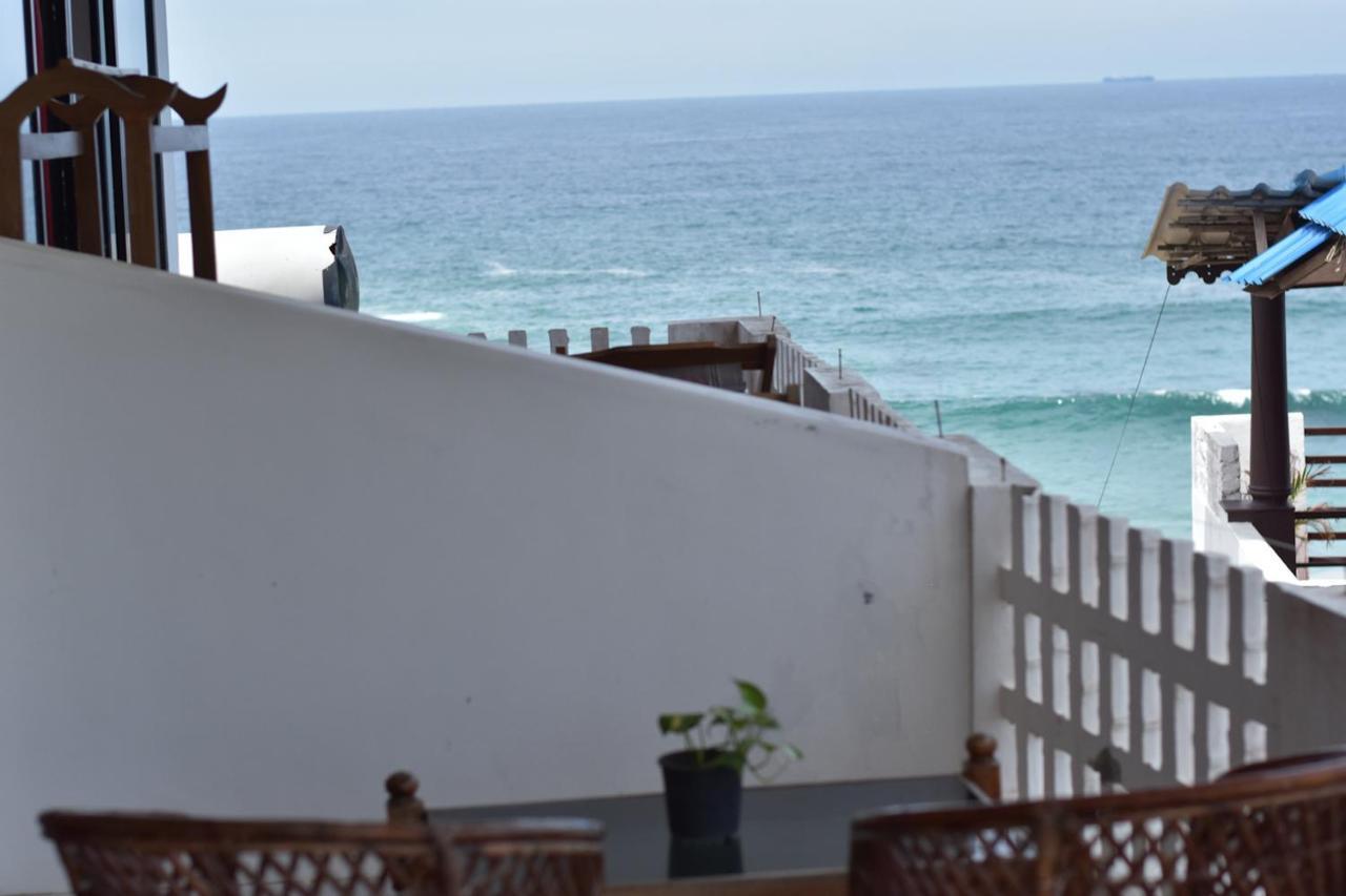 Packbag Beach Hotel Kovalam Kültér fotó