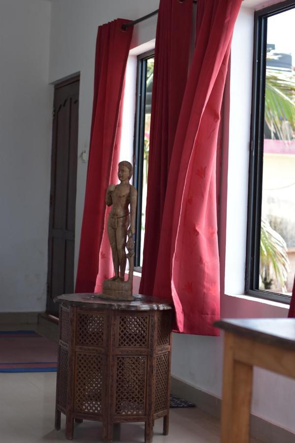 Packbag Beach Hotel Kovalam Kültér fotó