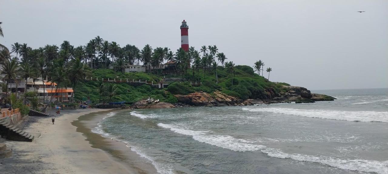 Packbag Beach Hotel Kovalam Kültér fotó