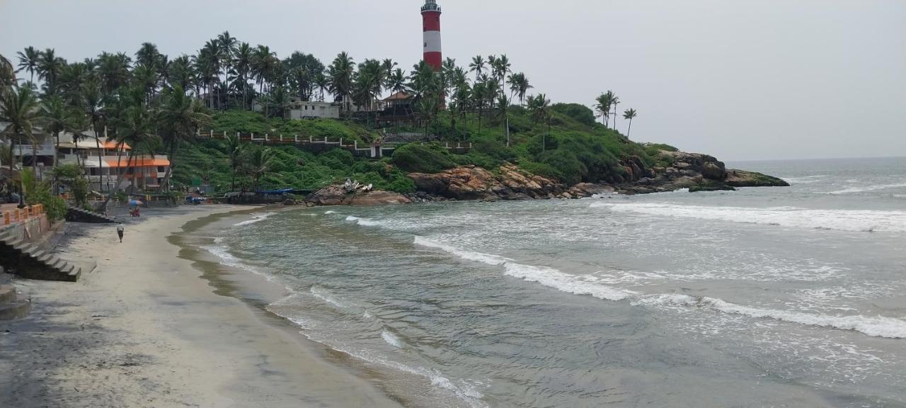 Packbag Beach Hotel Kovalam Kültér fotó