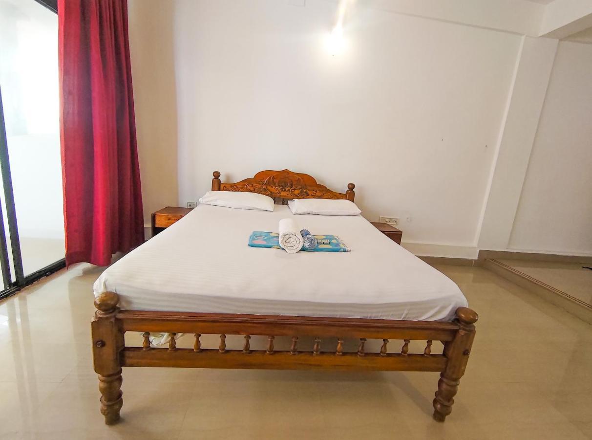 Packbag Beach Hotel Kovalam Kültér fotó