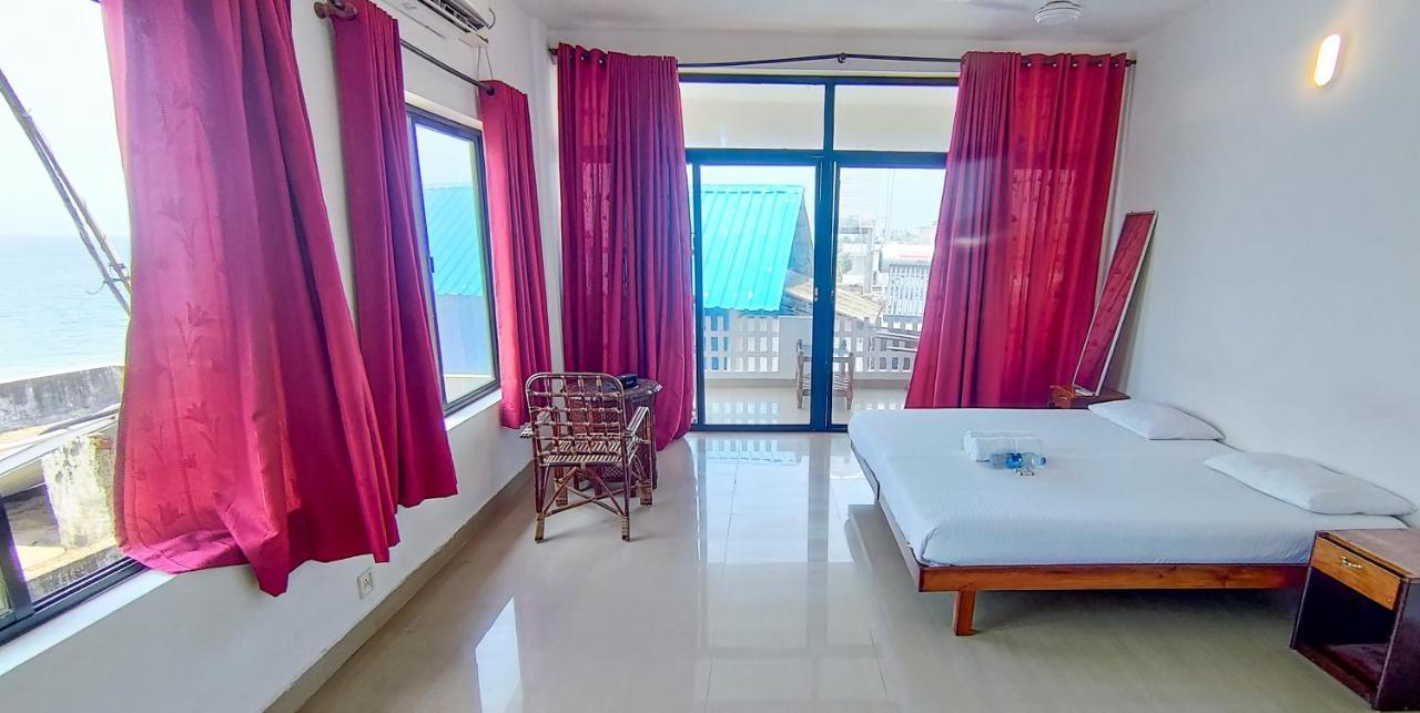 Packbag Beach Hotel Kovalam Kültér fotó