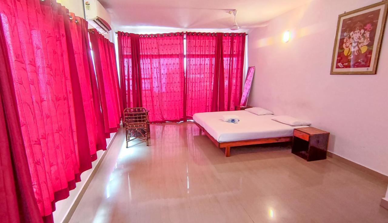 Packbag Beach Hotel Kovalam Kültér fotó