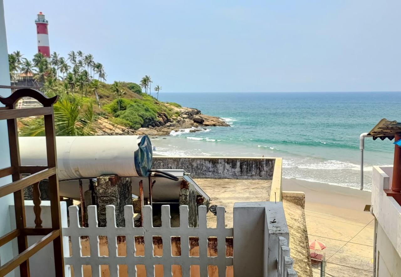 Packbag Beach Hotel Kovalam Kültér fotó